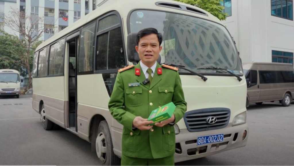 Hướng dẫn sử dụng thiết bị chống bỏ quên trẻ em
